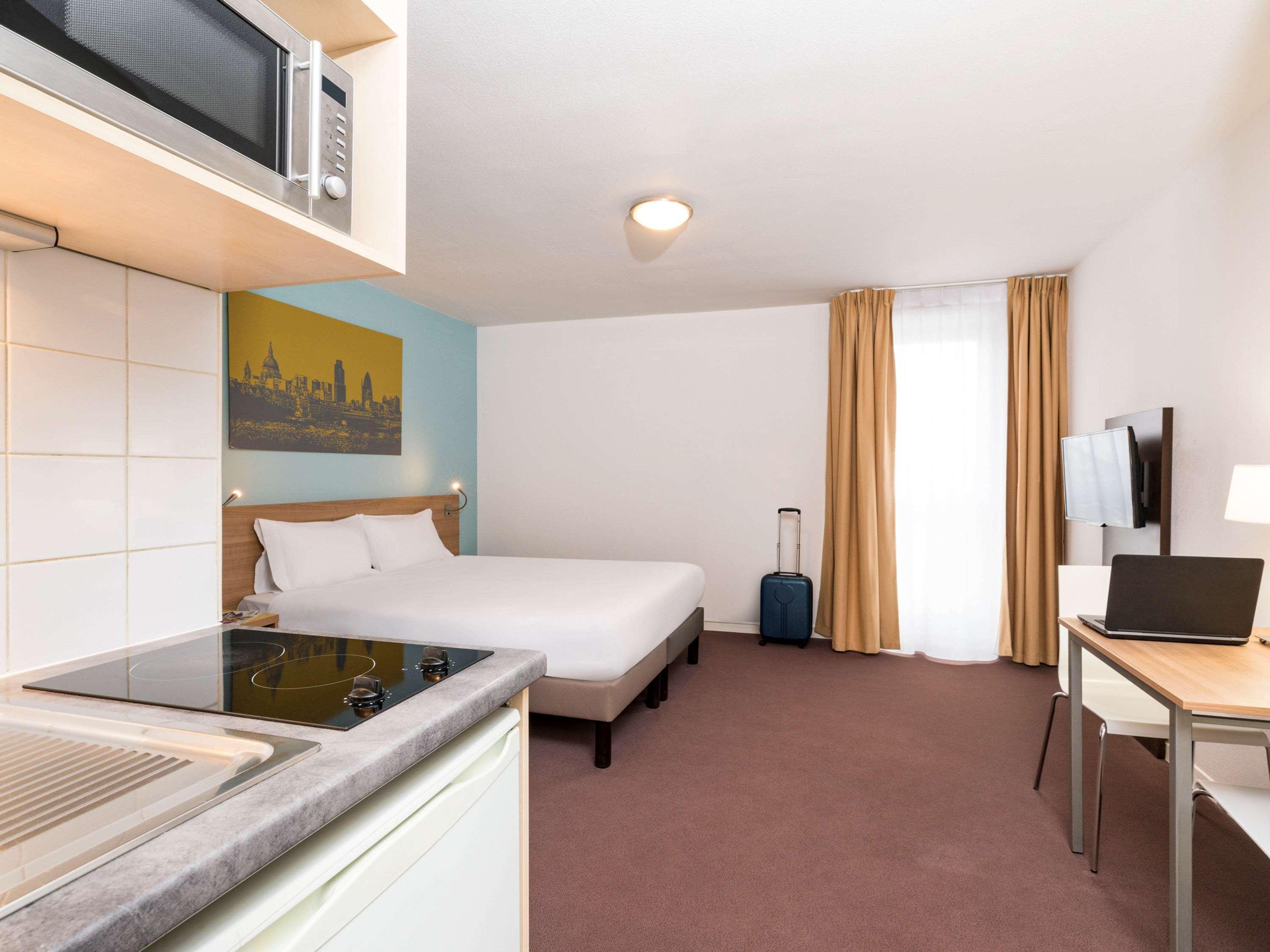 Aparthotel Adagio Access Paris 3*